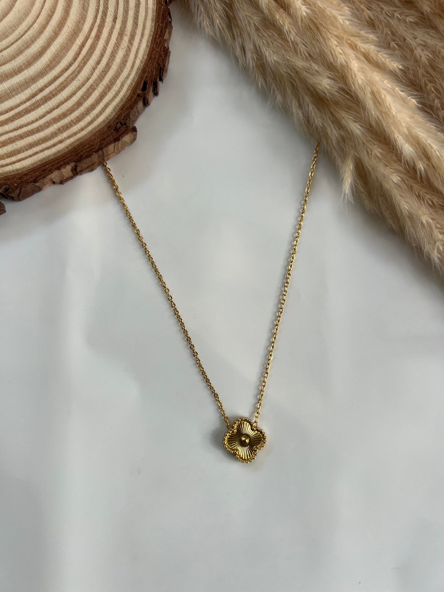 Simple pendant