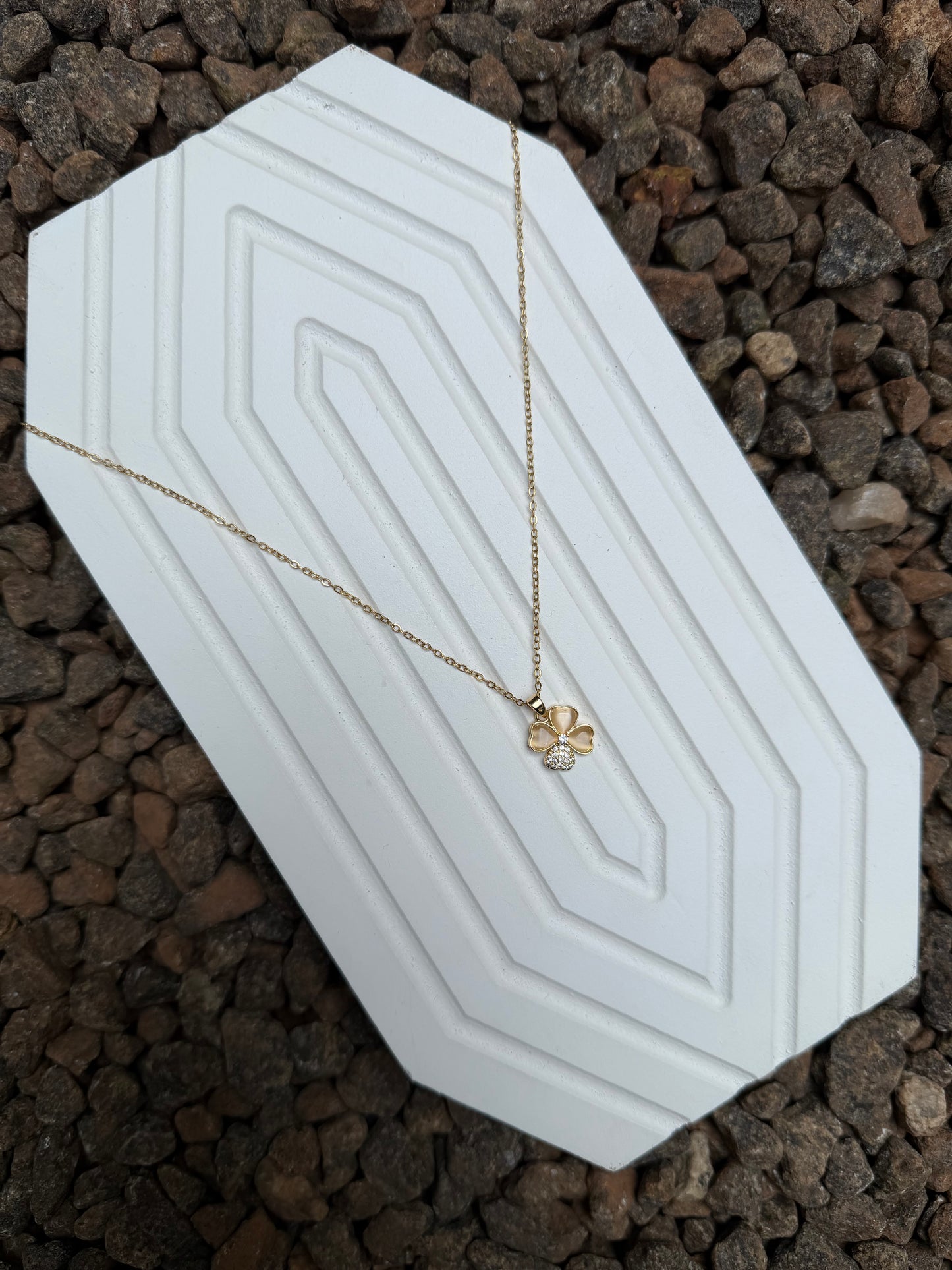 Flower pendant
