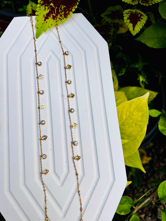 Hanging anklets pair