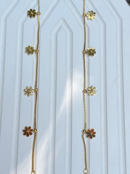 flower hanging bracelet