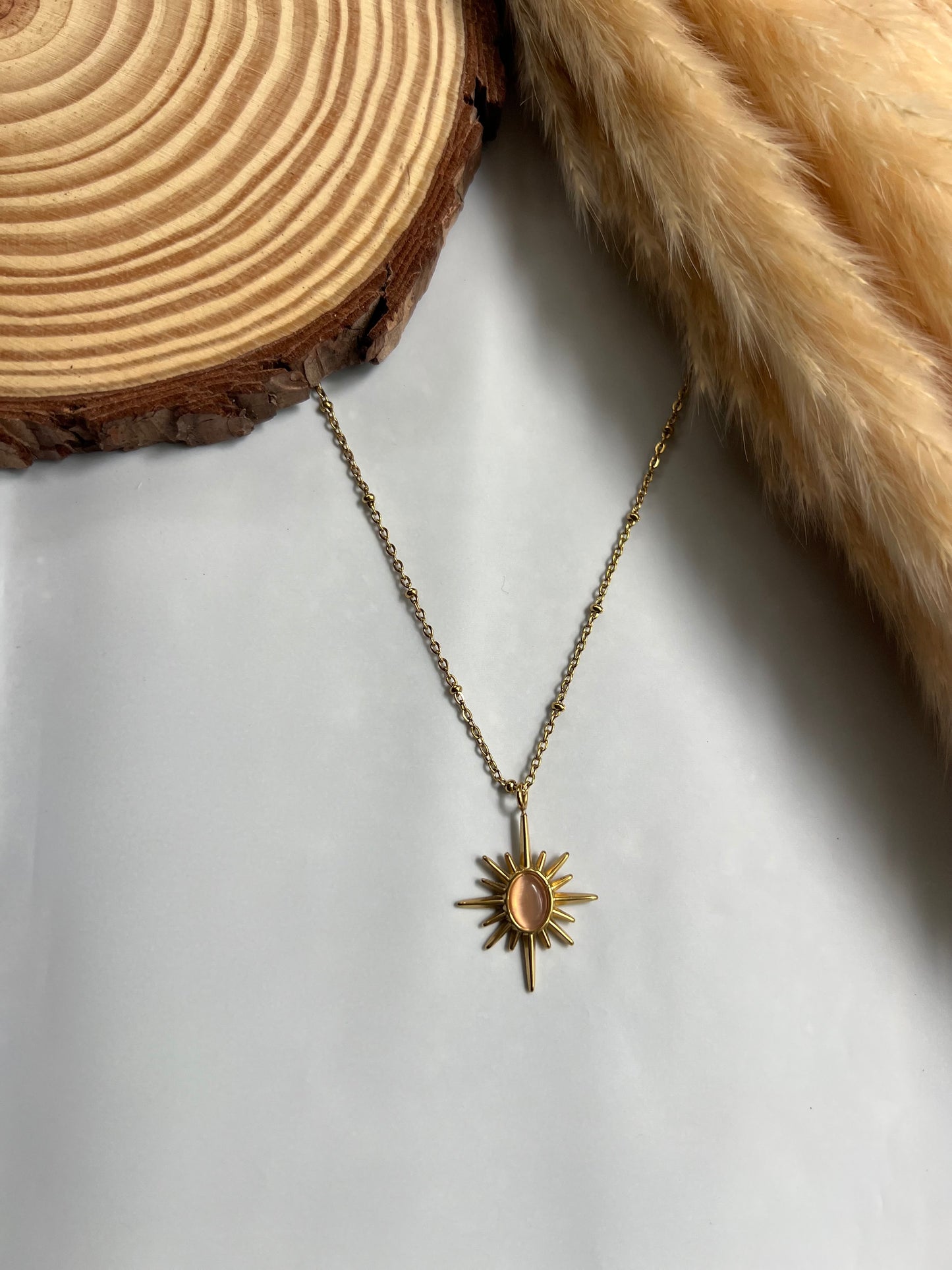 Chain with pendant