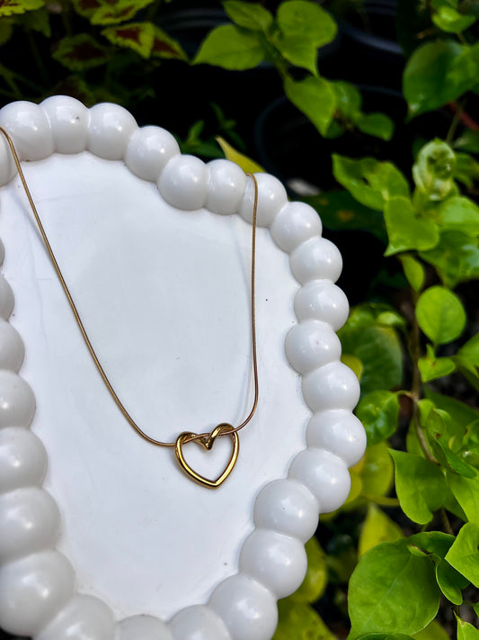 Trending pendant chain