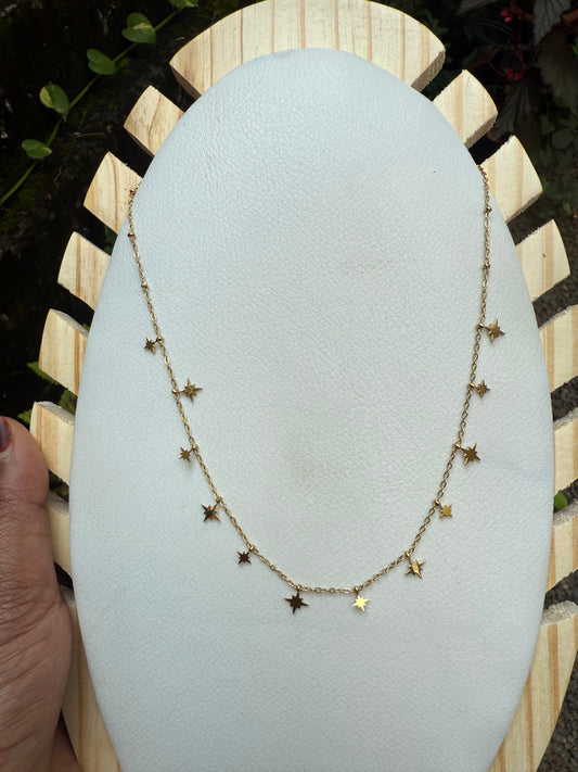 Cute star necklace