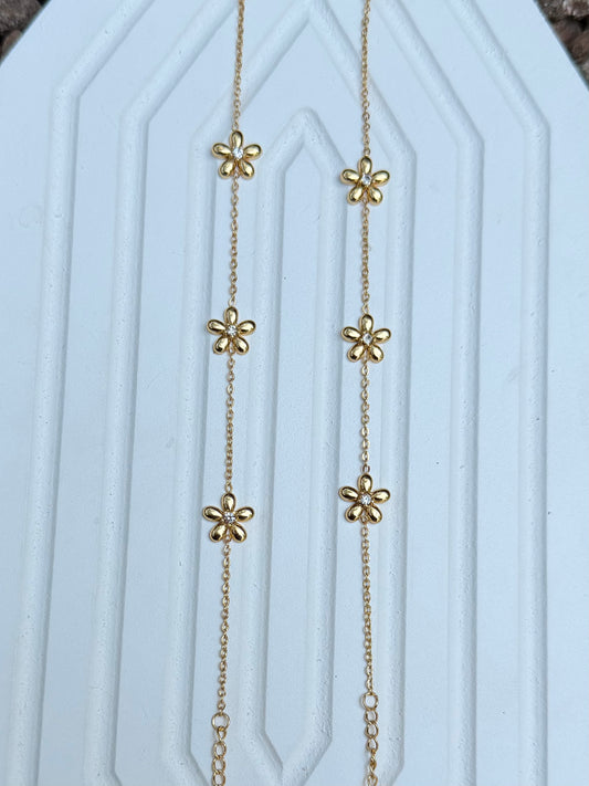 Triple flower bracelet