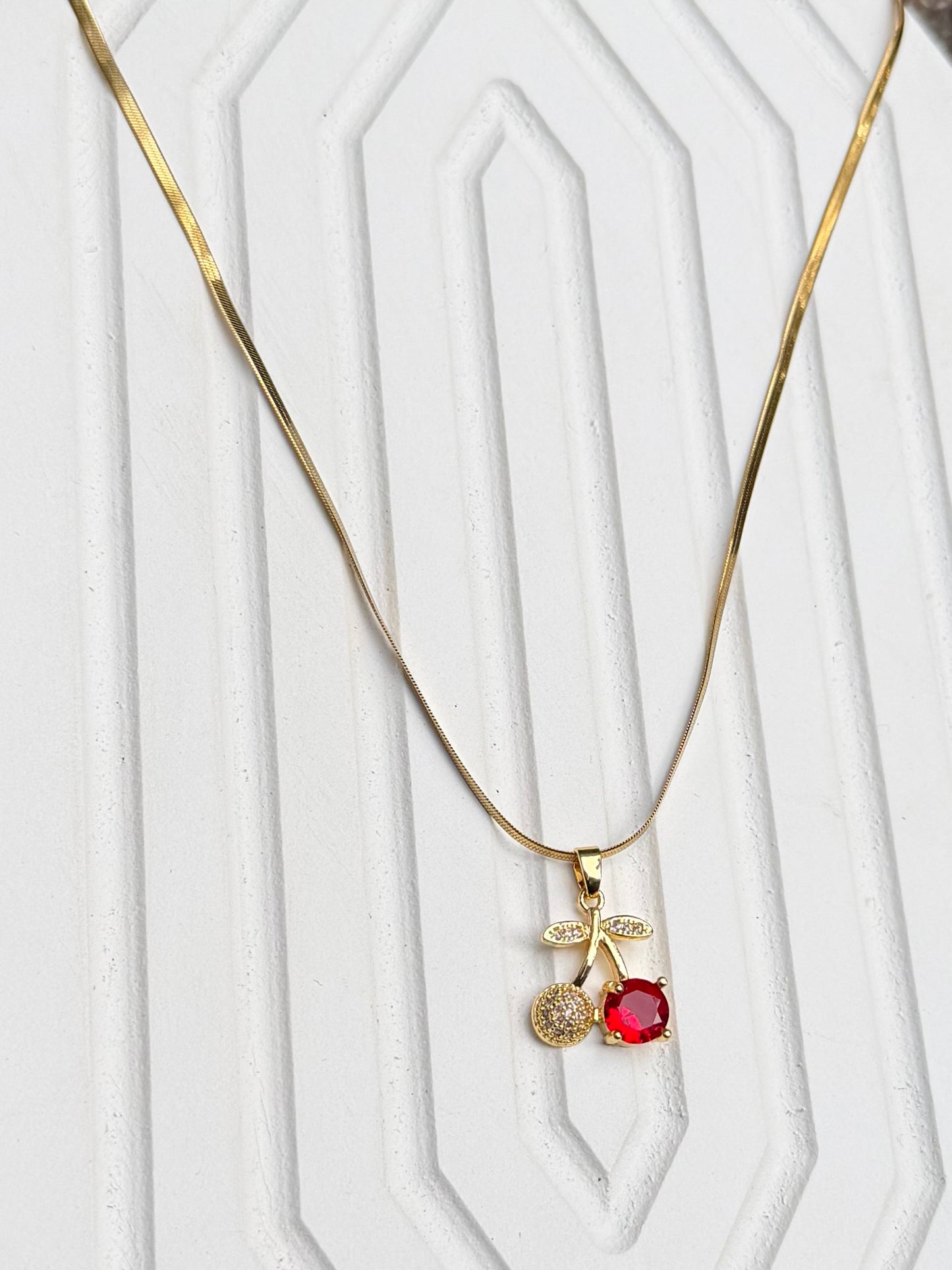 Snake chain with cute pendant