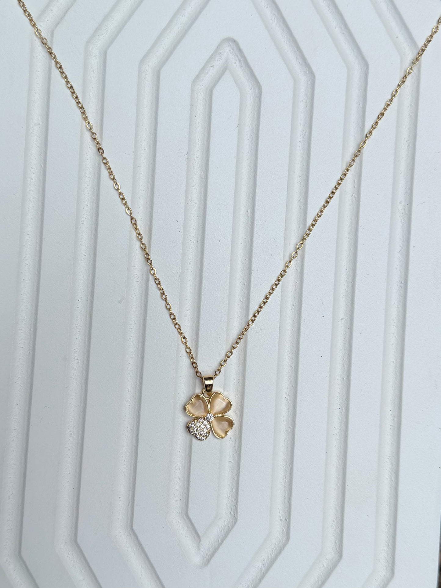 Flower pendant