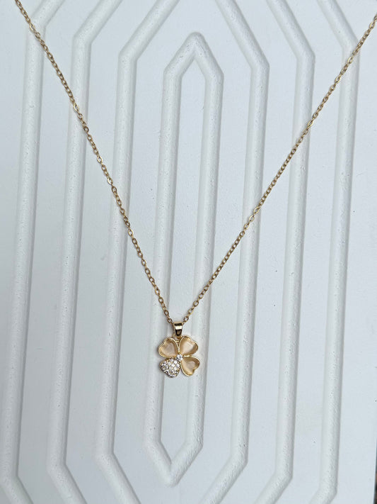 Flower pendant