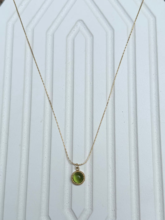 Green pendant chain