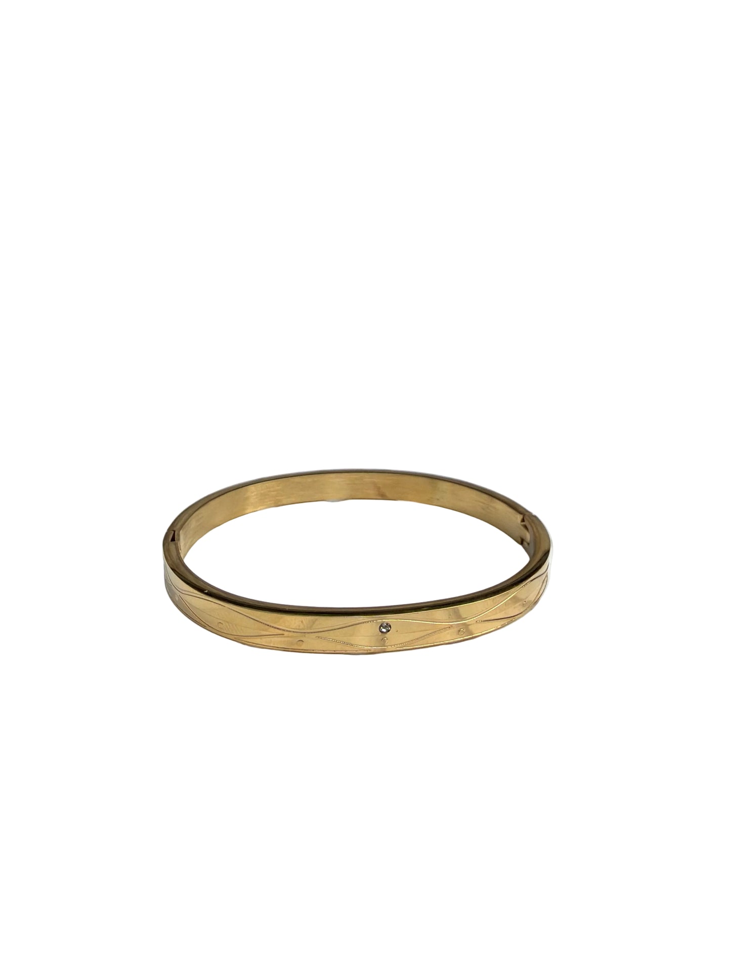 minimal luxe bangle