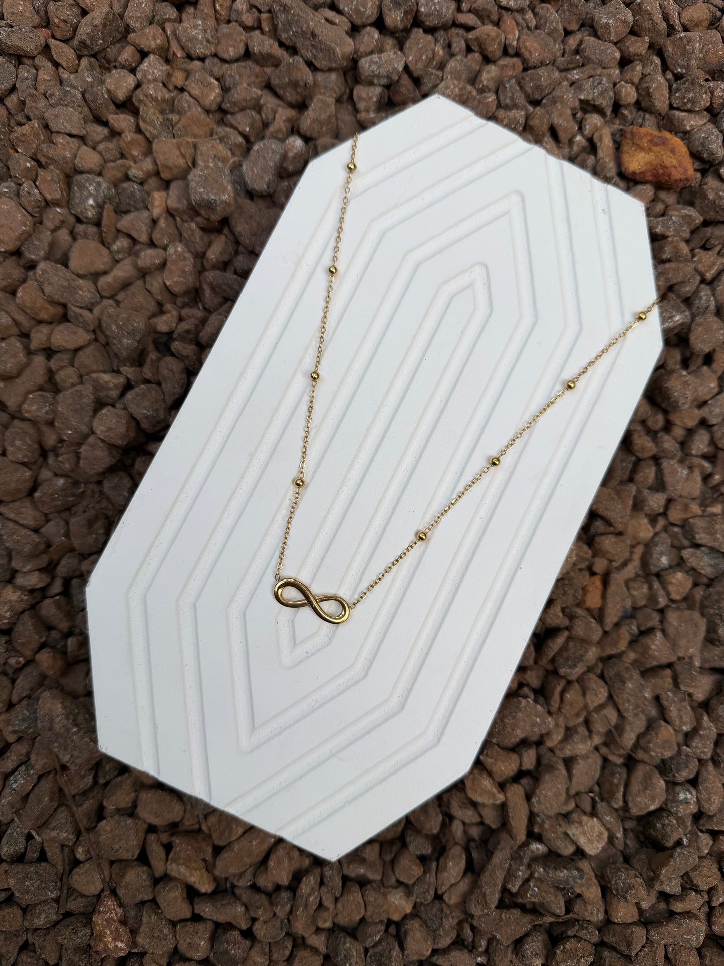 infinity chain