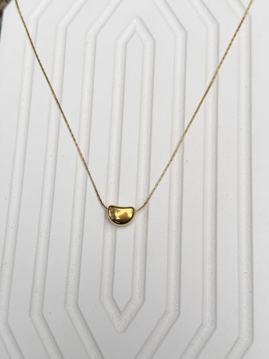 Movable pendant chain
