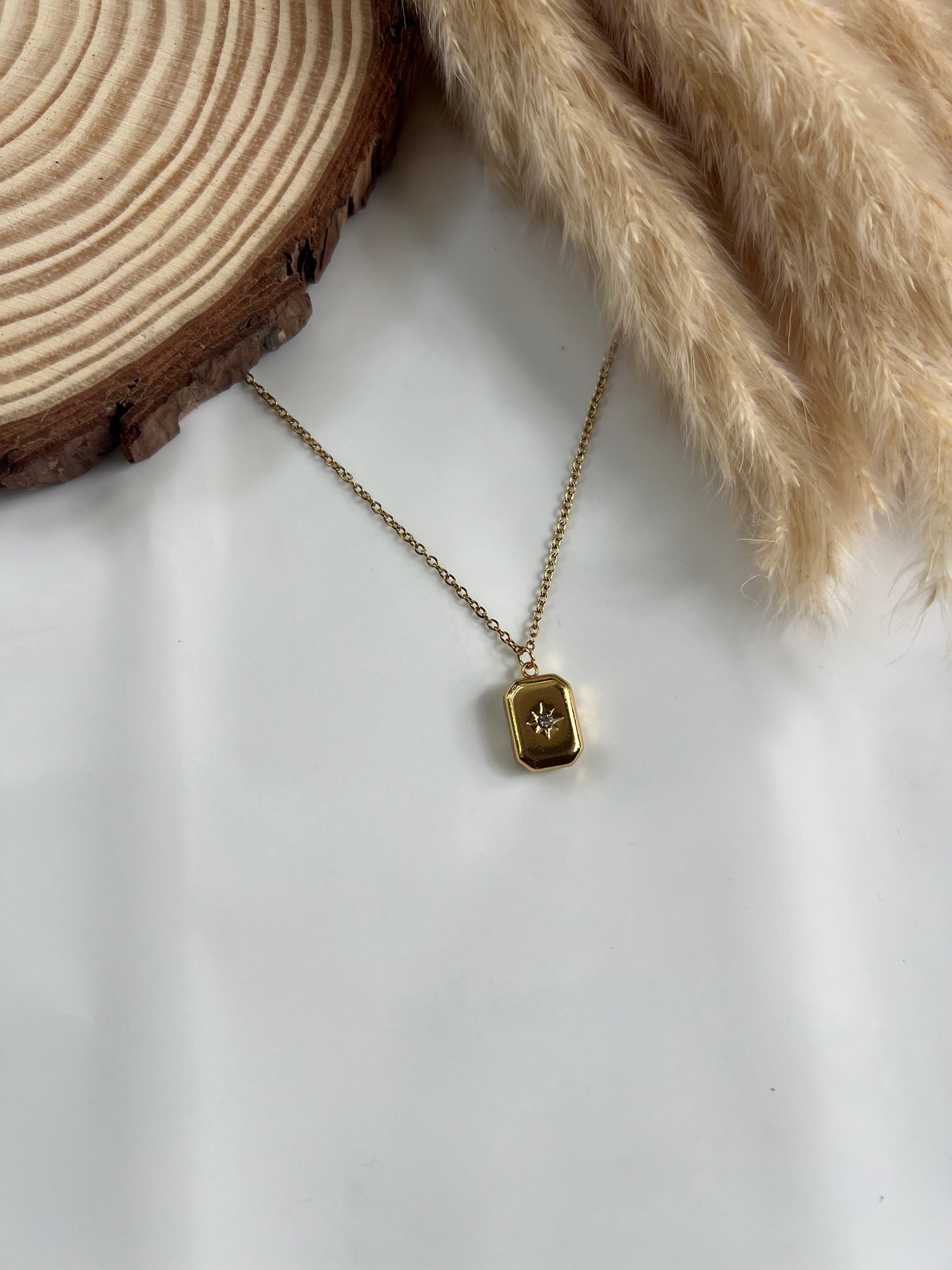 Square pendant